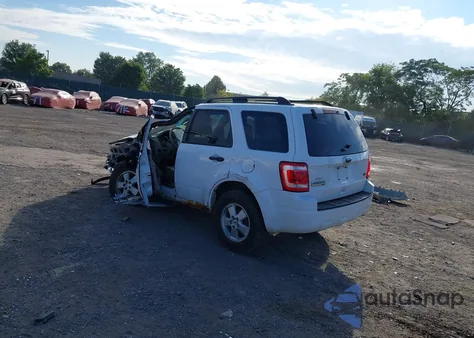 2012 Ford Escape Xlt из США, поврежденный, VIN 1FMCU9DG8CKC27311